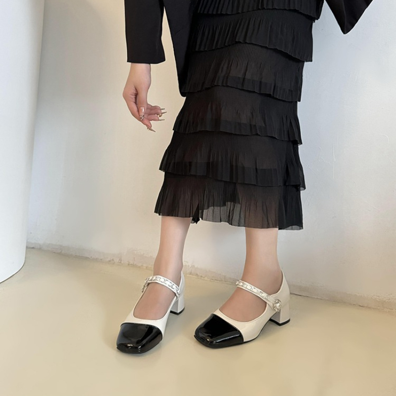 2026 Pearl Clasp Thick-Topped  - огляд і ціна Square Toe Mule