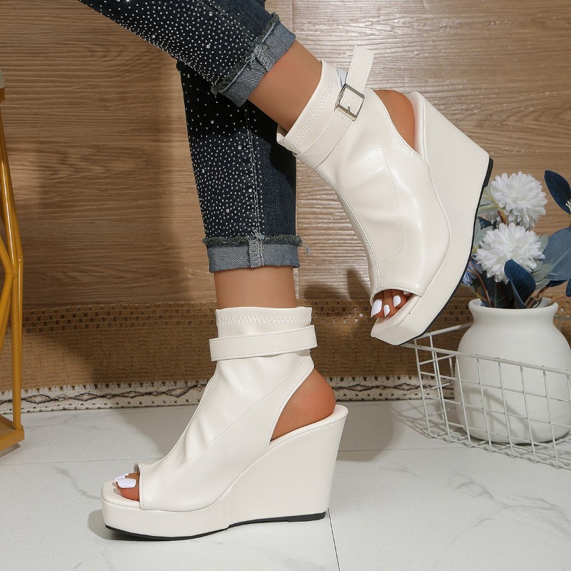 Square Toe Open Toe Platform W - огляд і ціна Square Toe Mule
