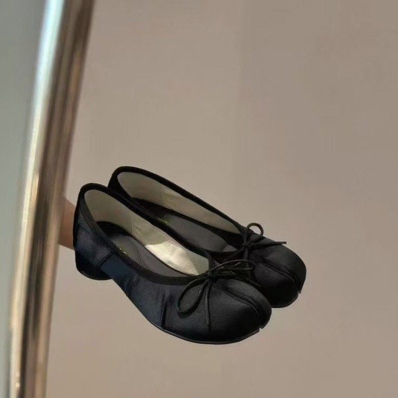Sweet Bow Women's Spring 2026  - огляд і ціна Women Shoes Loafers