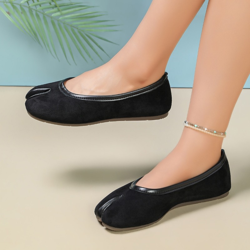 Japanese Style Tabi Ninja Shoe - огляд і ціна Women Shoes Loafers
