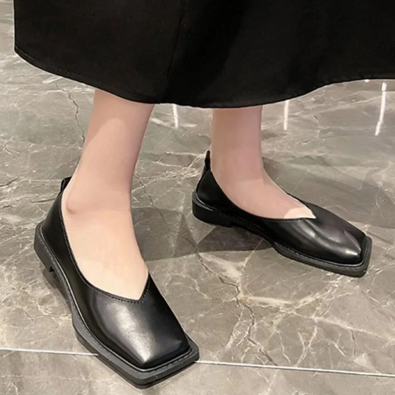 Roman Women Low Heel Pumps Lad - огляд і ціна Women Shoes Sneakers