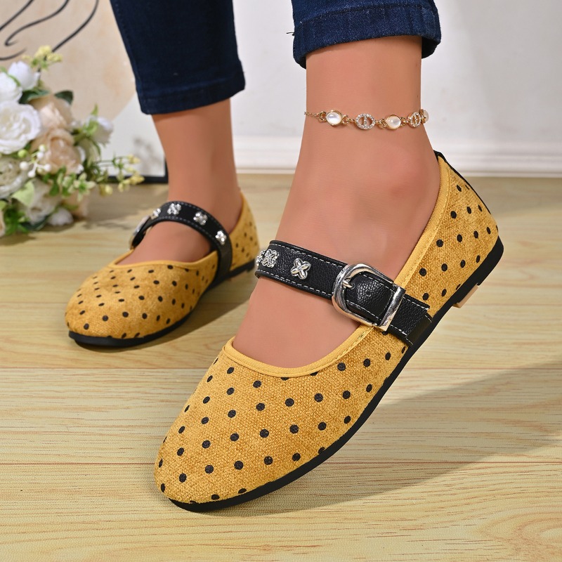 Designer Women Mary Jane Shoes - огляд і ціна Women Shoes Sneakers